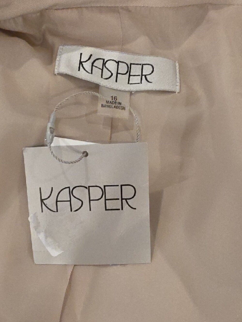 Kasper women’s Light Beige Single-Button Tailored Blazer size 16 new with tags - Picture 6 of 9